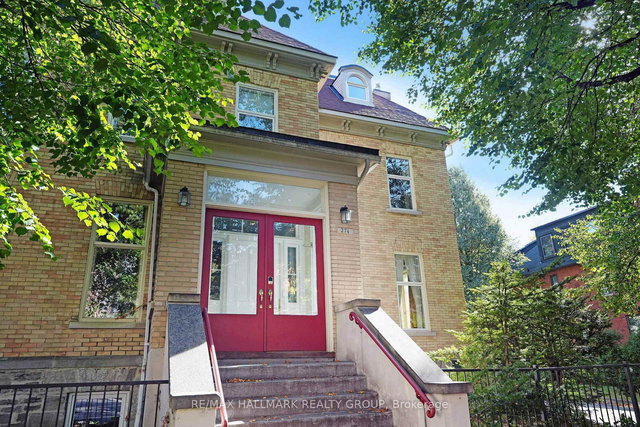 5 - 274 DALY Avenue