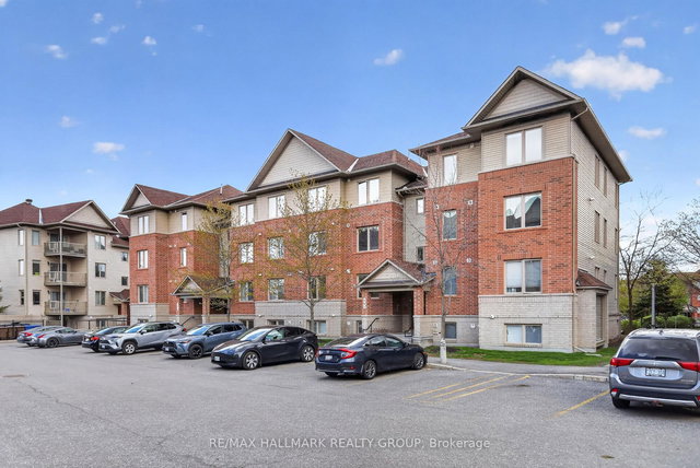 3 - 585 Stonefield Private