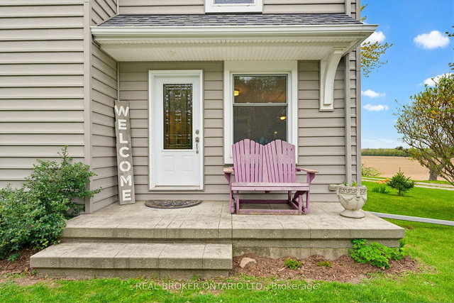 31 Maple Avenue S