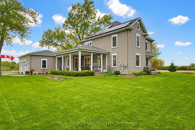 31 Maple Avenue S
