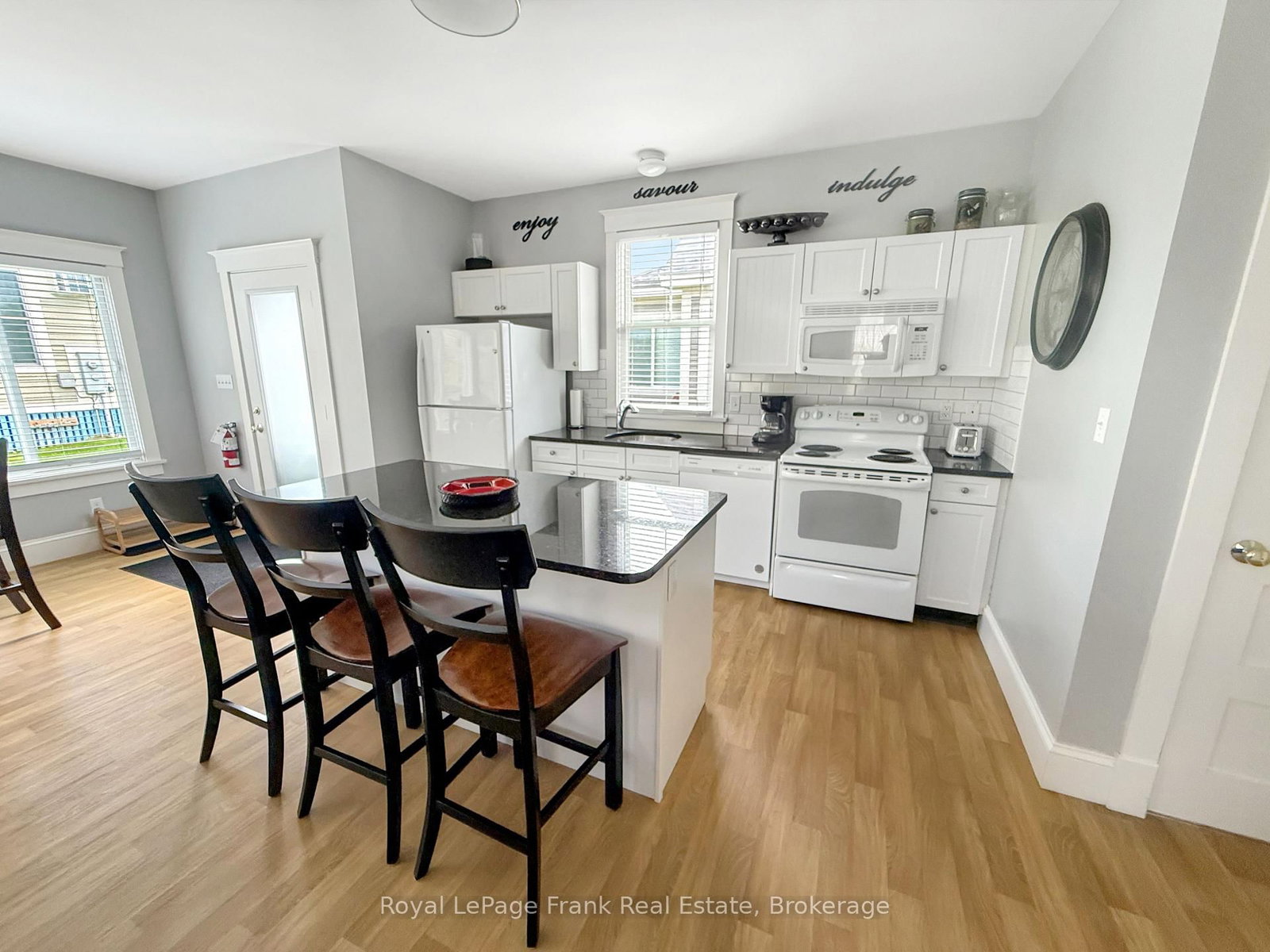 26 Meadow View Lane • #13 • Prince Edward County, ON photo 10