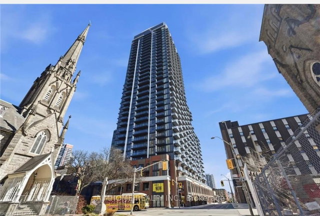 2005 - 75 James Street S
