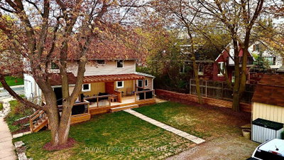 358 Dundas Street