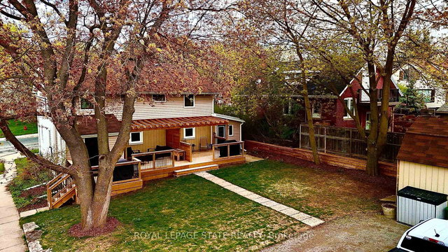 358 Dundas Street E