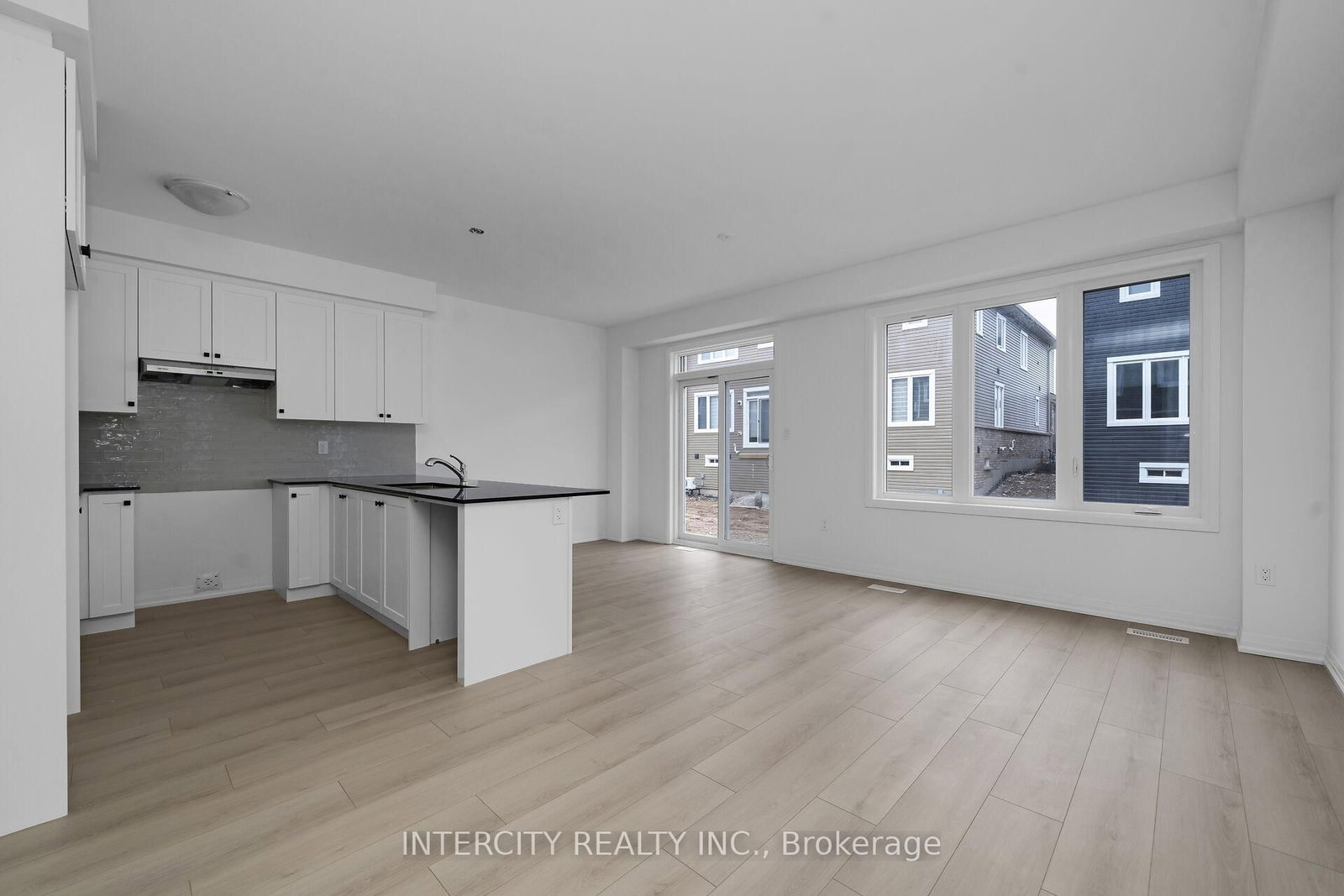 138 McGill Avenue • Erin, ON photo 5