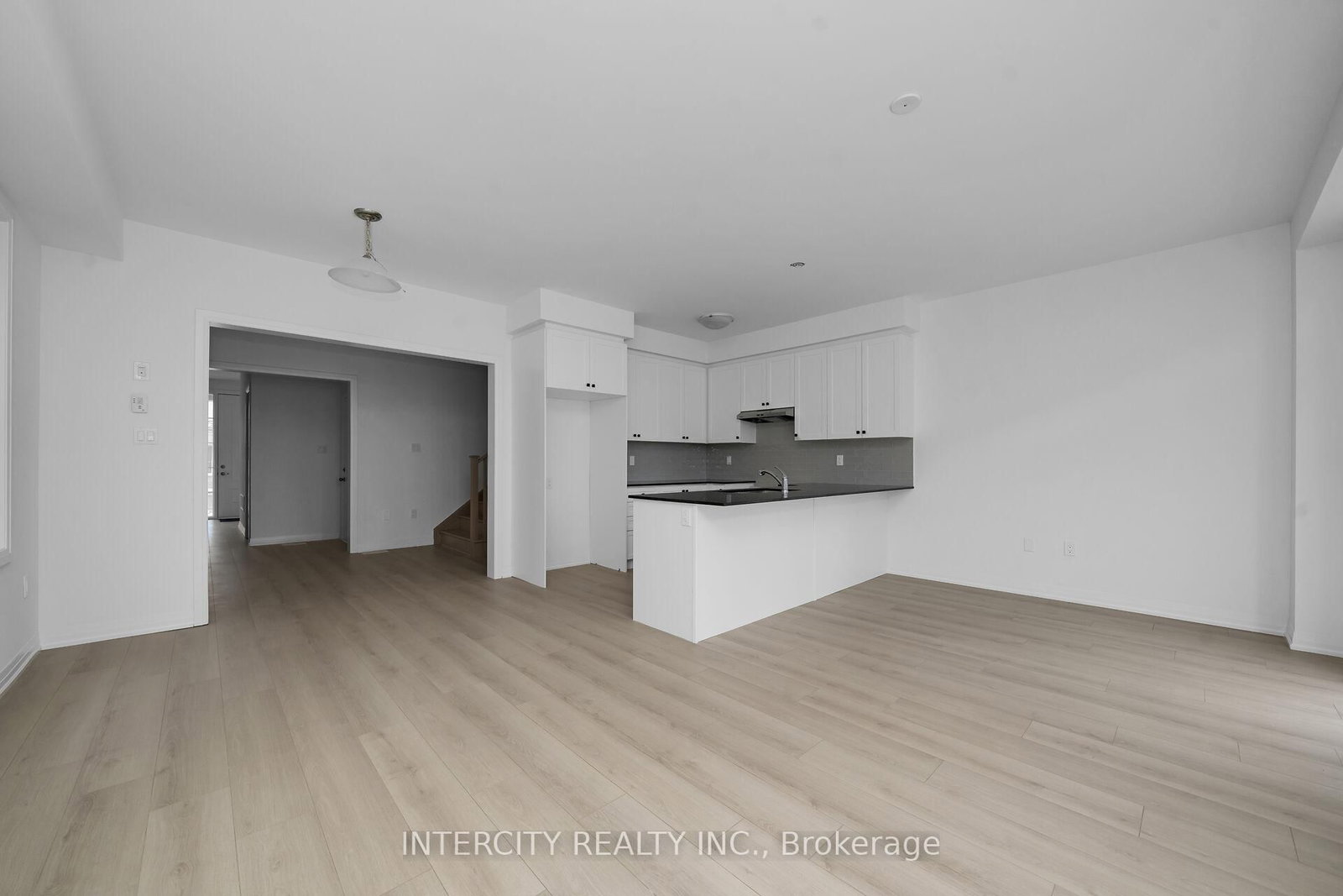 138 McGill Avenue • Erin, ON photo 6