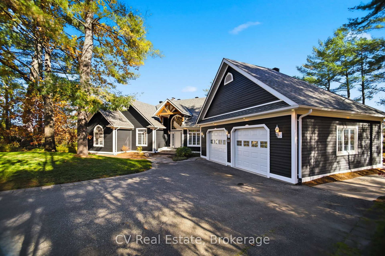1060 S Sunset Bay Rd • Gravenhurst, ON photo 11