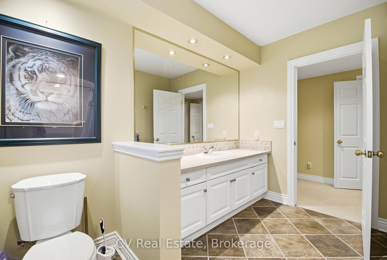 1060 S Sunset Bay Rd • Gravenhurst, ON photo 35