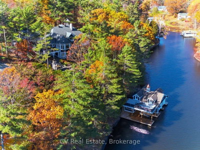 1060 S Sunset Bay Rd • Gravenhurst, ON photo 5
