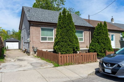 97 Emerald Street N