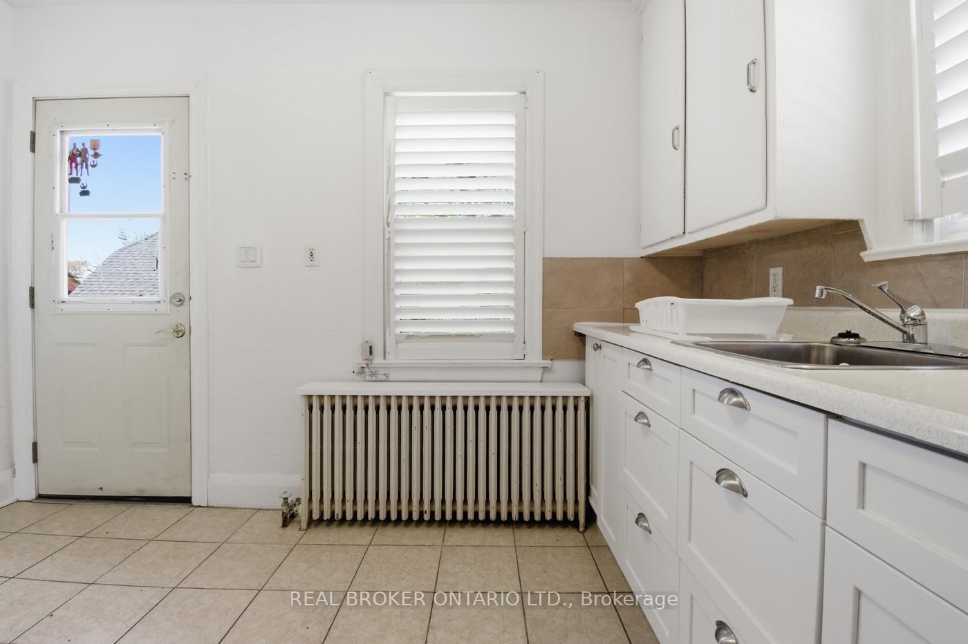 256 Lincoln Street • Welland, ON photo 21