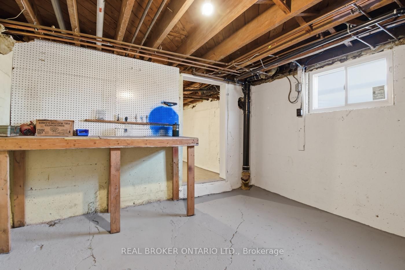 256 Lincoln Street • Welland, ON photo 27