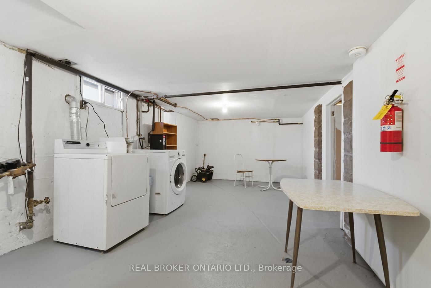 256 Lincoln Street • Welland, ON photo 30