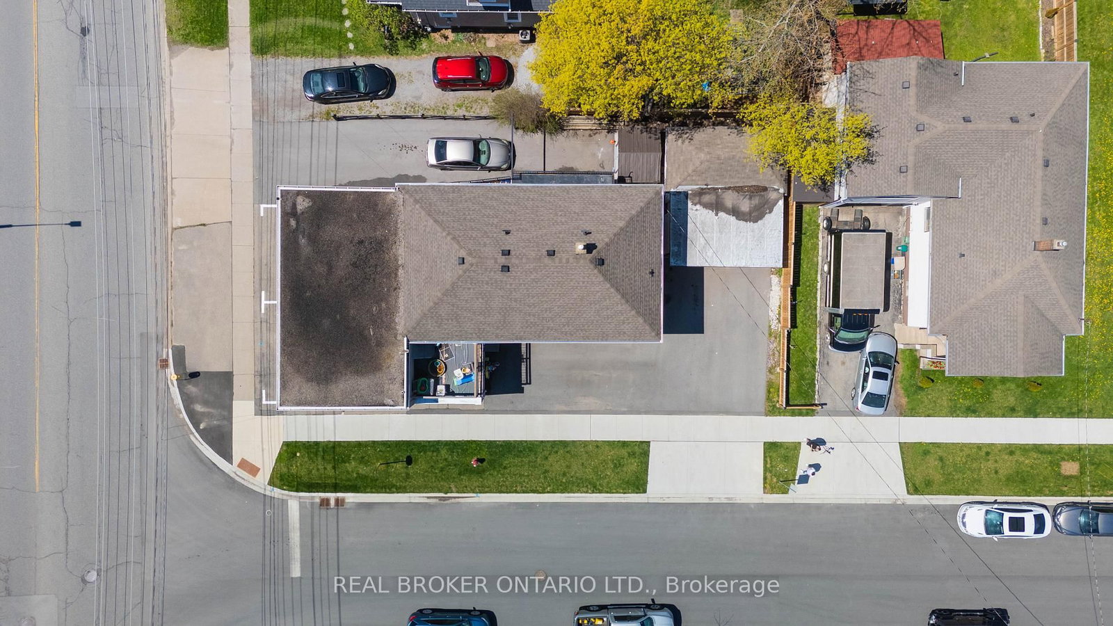 256 Lincoln Street • Welland, ON photo 45