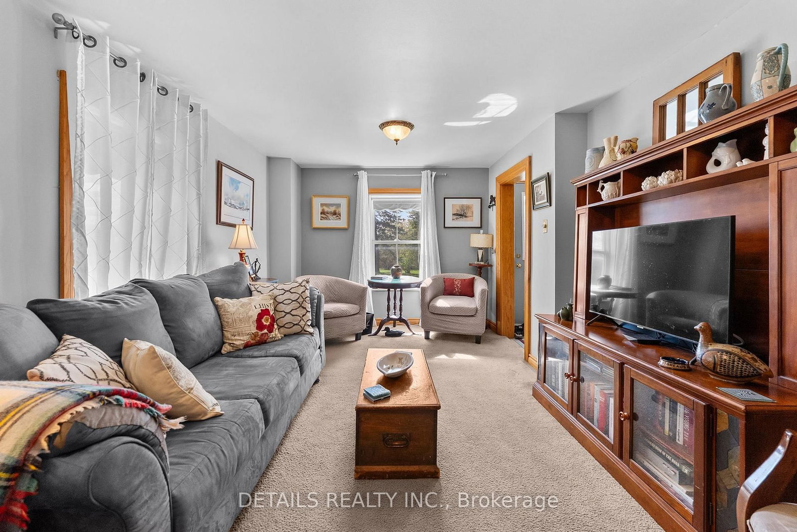 184 Augusta Street • Carp, ON photo 5