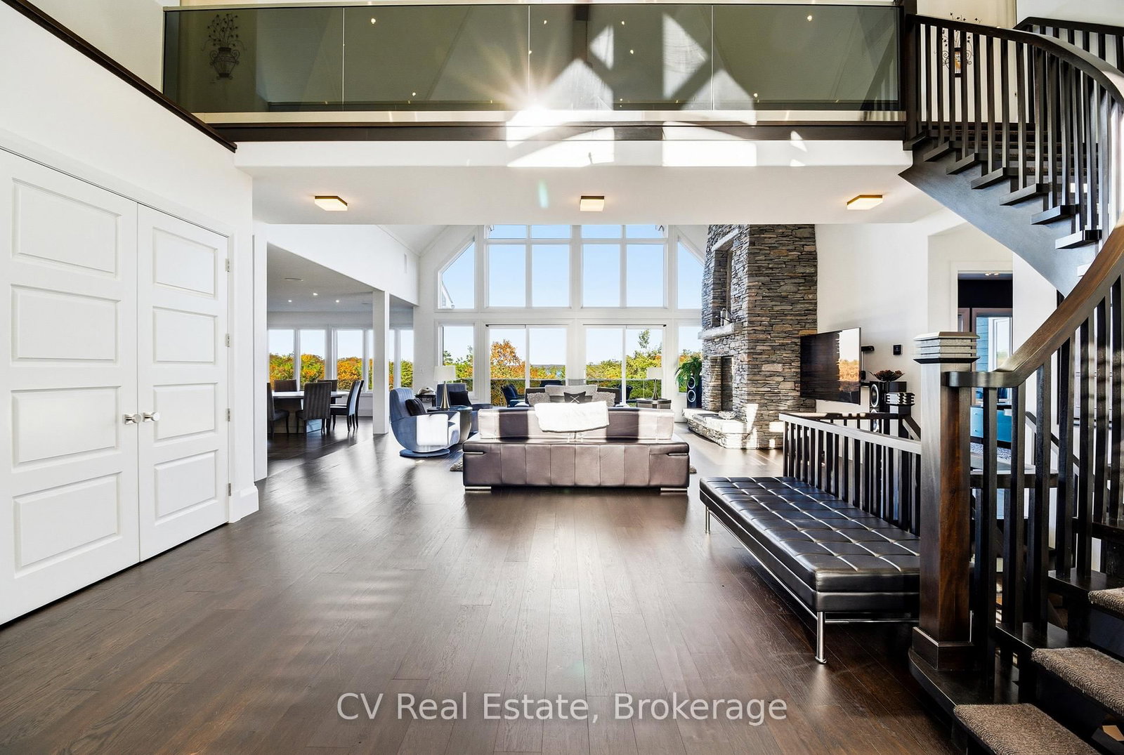 1056 & 1060 S Sunset Bay Rd • Gravenhurst, ON photo 17