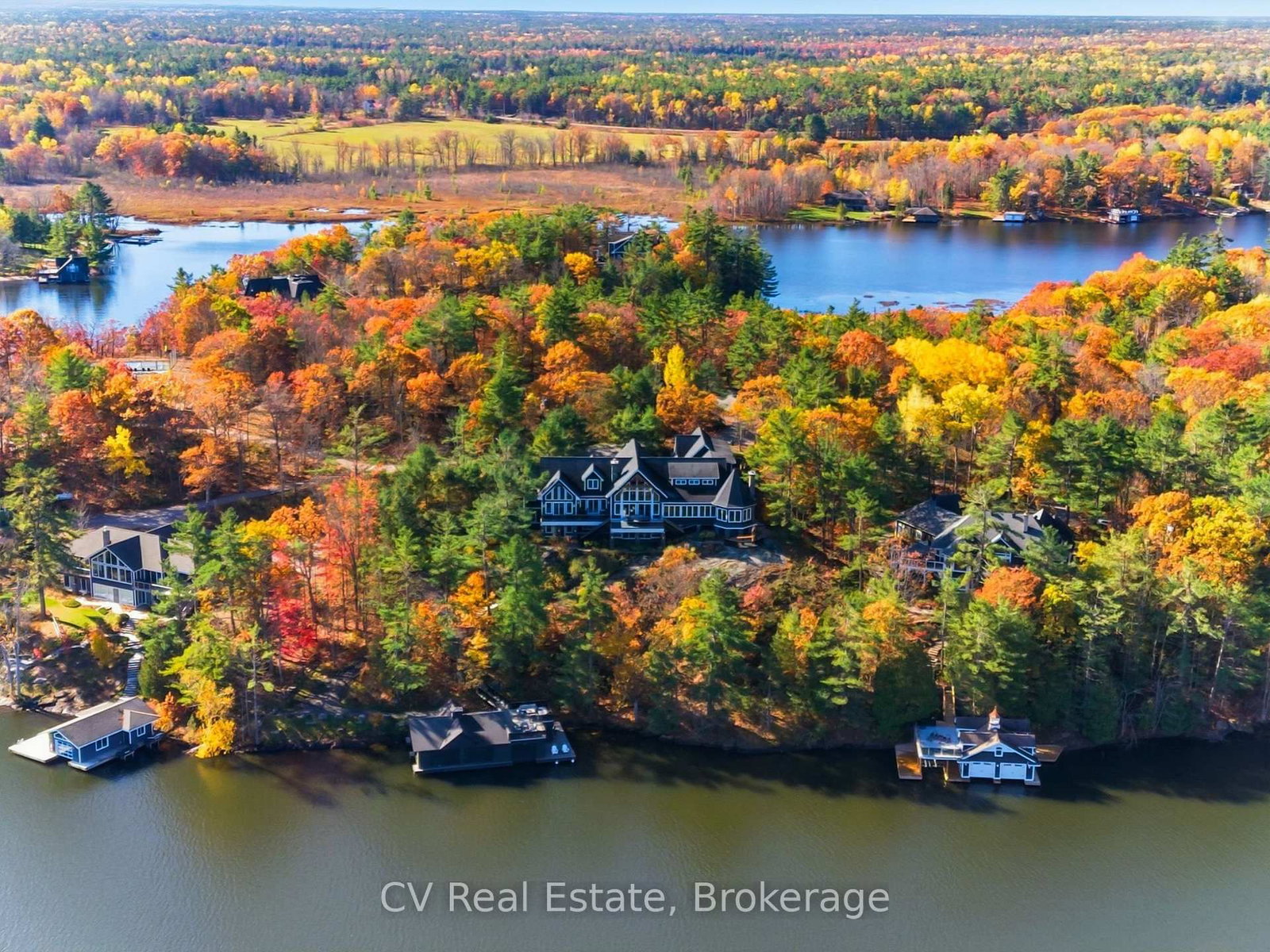1056 & 1060 S Sunset Bay Rd • Gravenhurst, ON photo 3