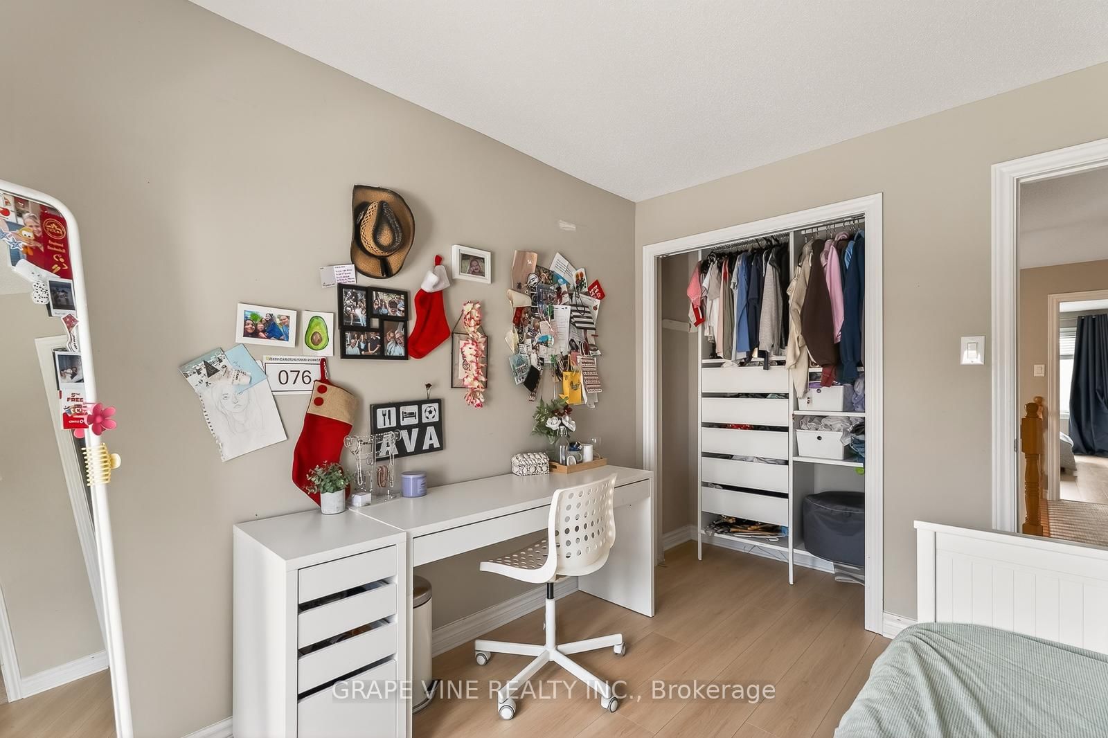 510 Grand Tully Way • Ottawa, ON photo 25