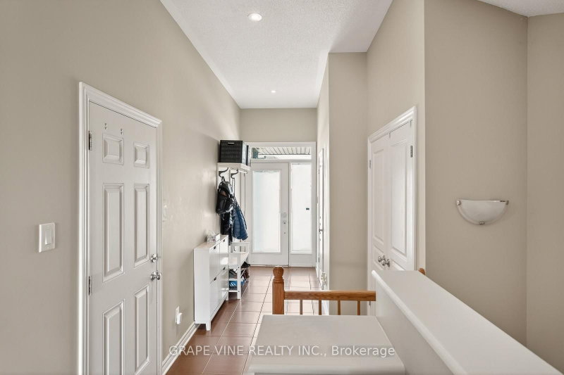 510 Grand Tully Way
