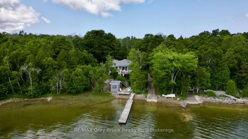 340 Barney's Blvd, Northern Bruce Peninsula, Ontario