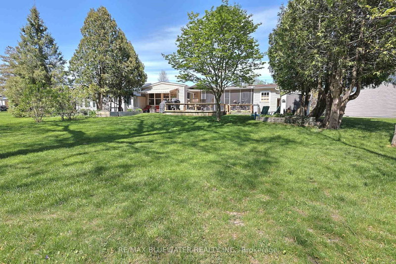 350 Shannon Boulevard