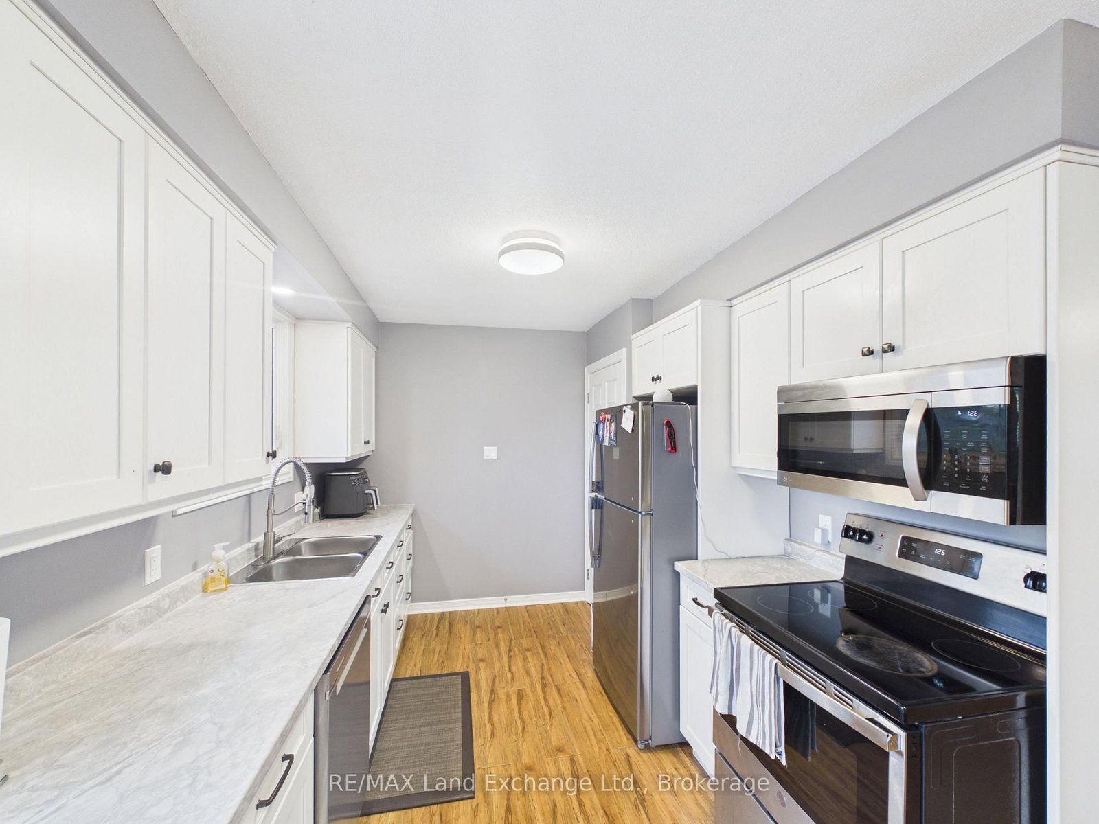 490 St Albert Street • Kincardine, ON photo 10