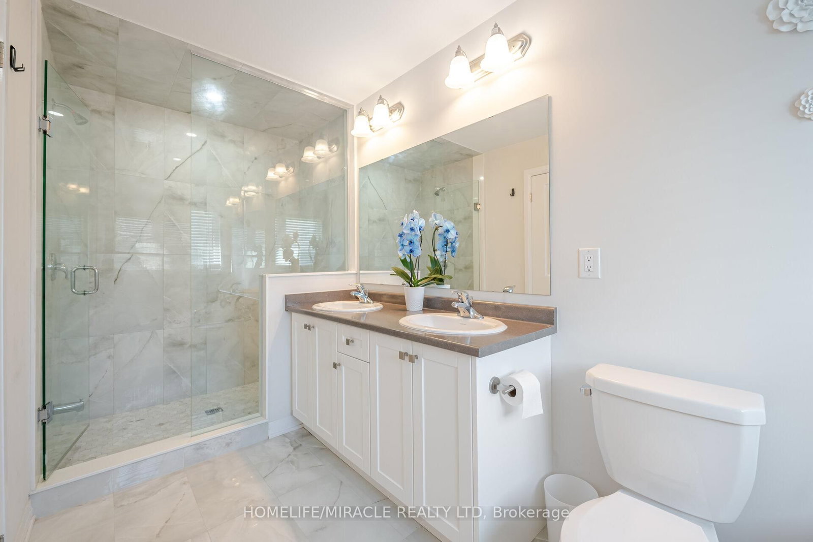 454 Adelaide Street • Wellington North, ON photo 23