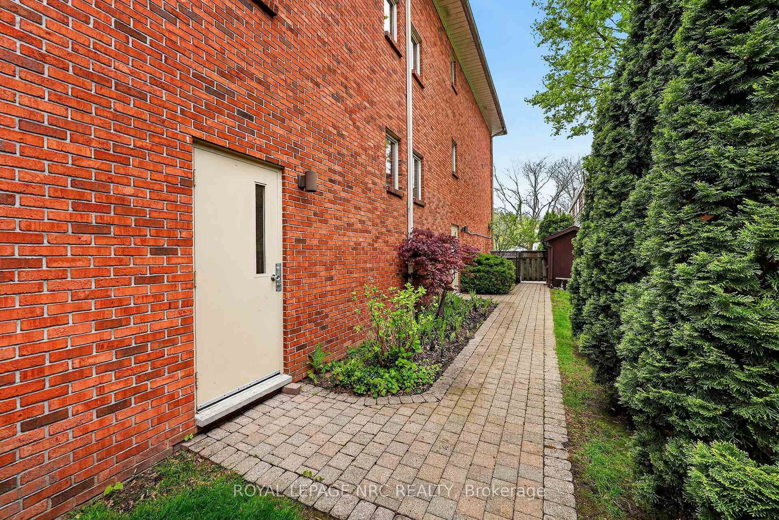 55 Main Street • #302 • St. Catharines, ON photo 38