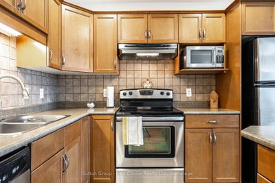 351 Brunswick Street • Stratford, ON photo 9