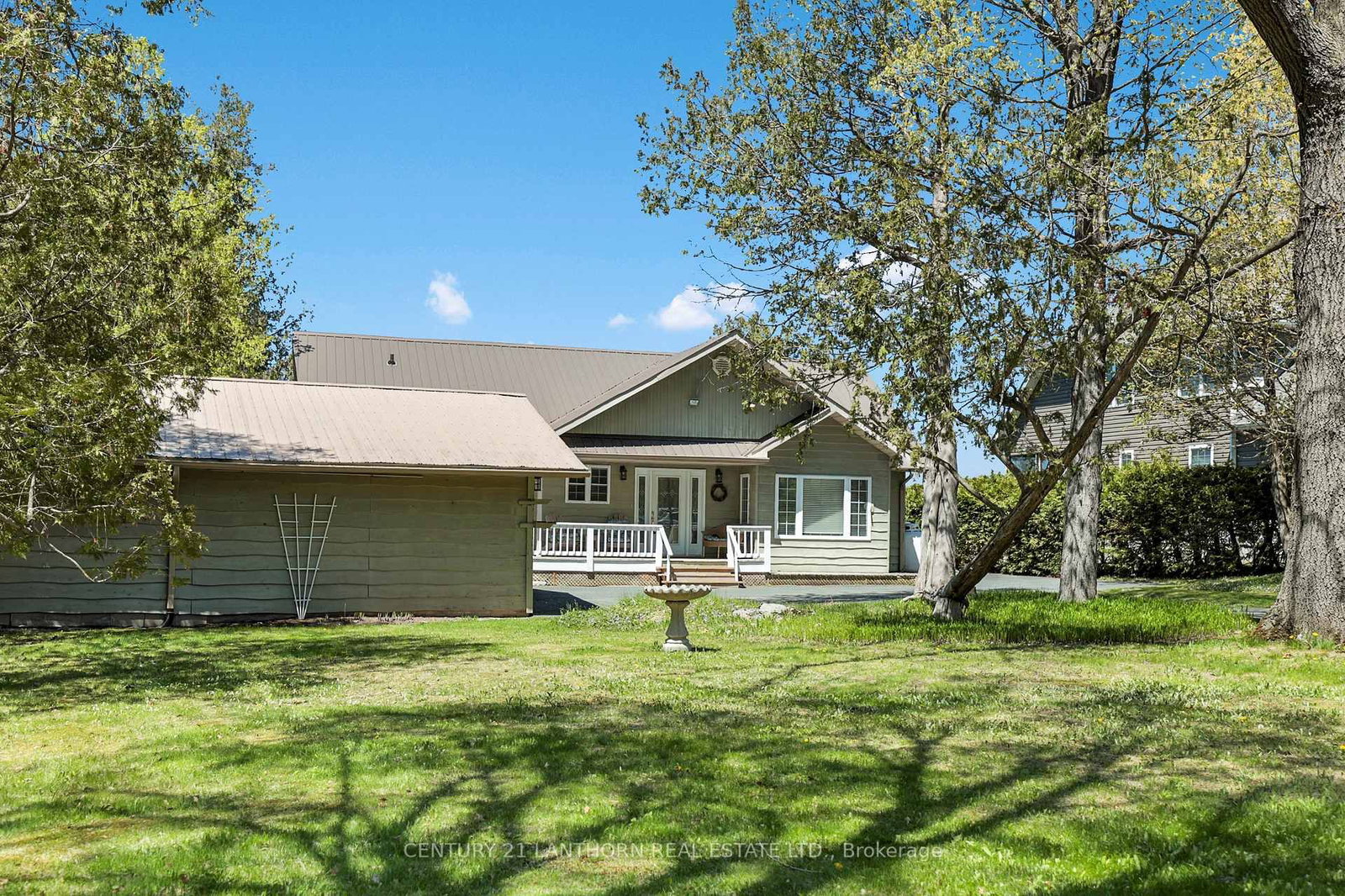 251 High Shore Road • Limoges, ON photo 10