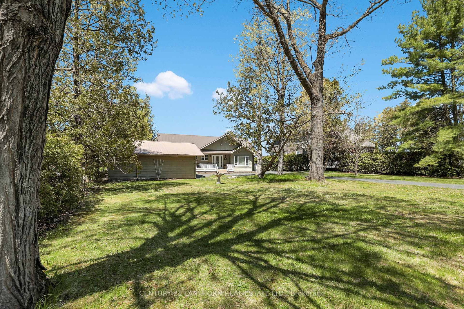 251 High Shore Road • Limoges, ON photo 9