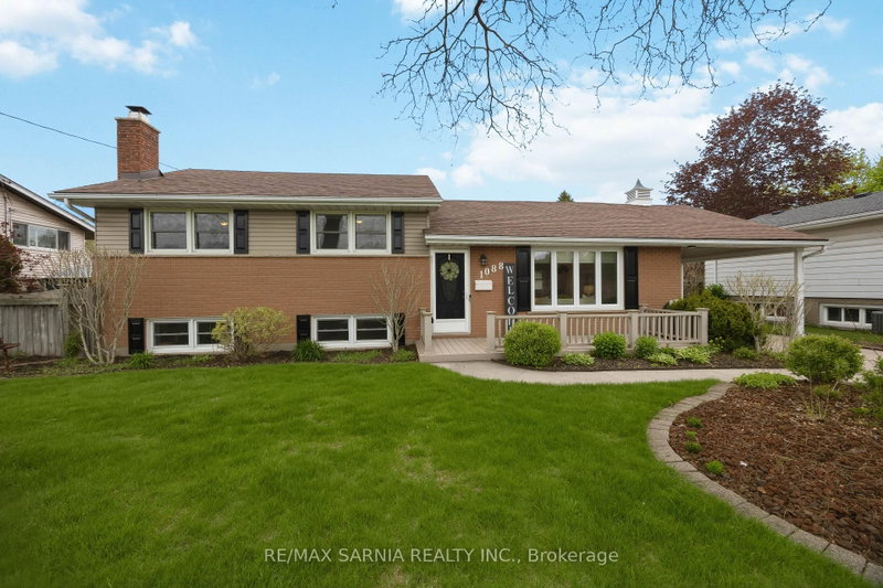home for sale on 1088 Guthrie Drive E
