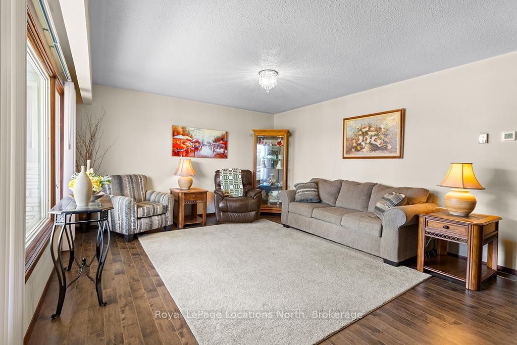 317044 Highway 6 & 10 • Chatsworth, ON photo 10