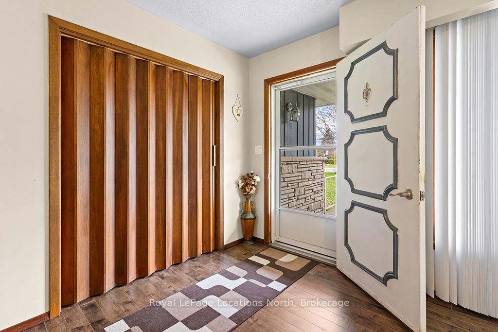 317044 Highway 6 & 10 • Chatsworth, ON photo 9