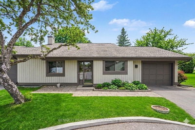 12 Laurel Valley Court