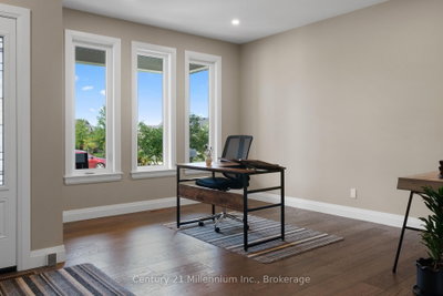 401 Algoma Crescent • Georgian Bluffs, ON photo 8