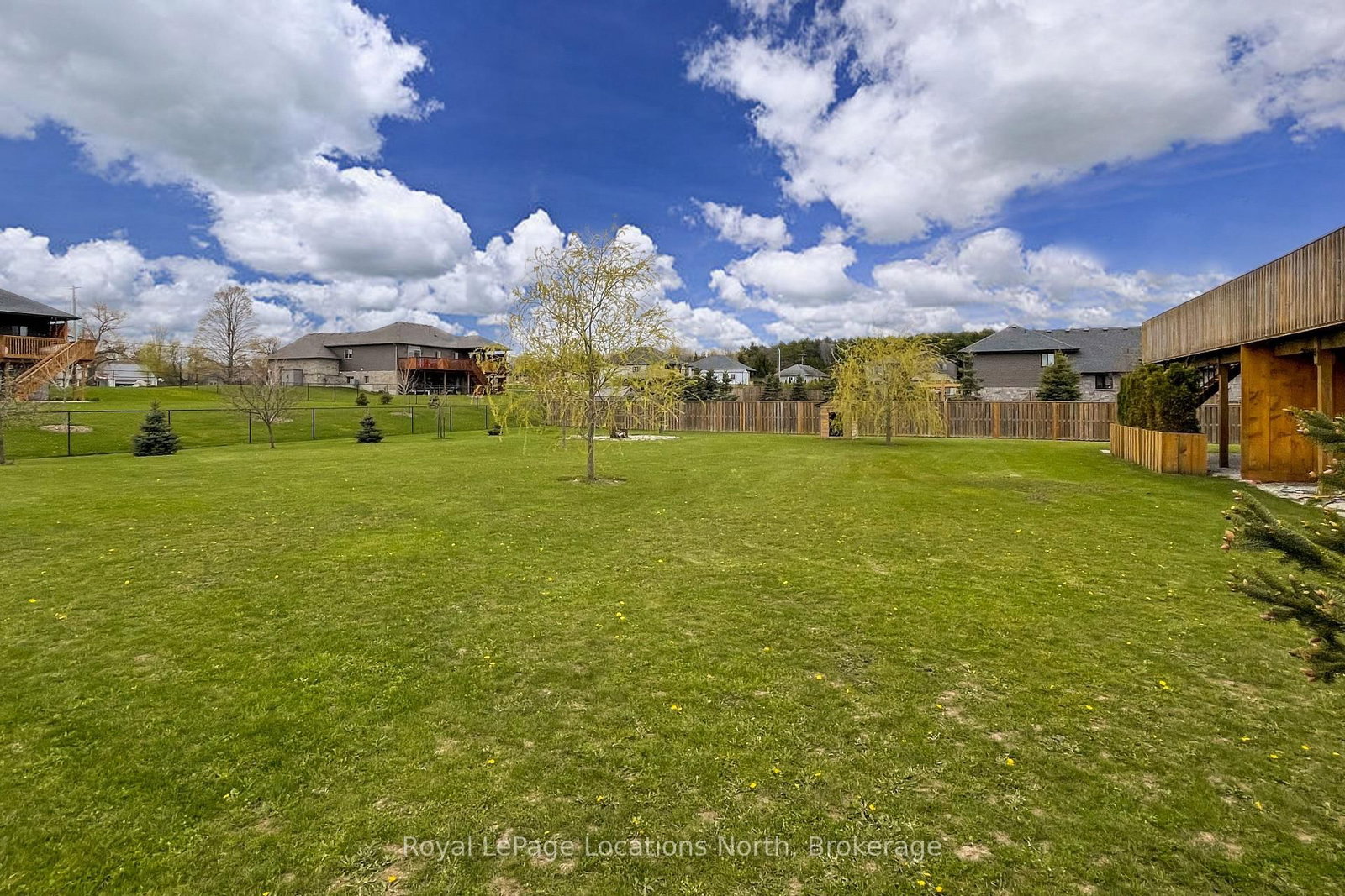 204 Mactay Drive • Chatsworth, ON photo 6