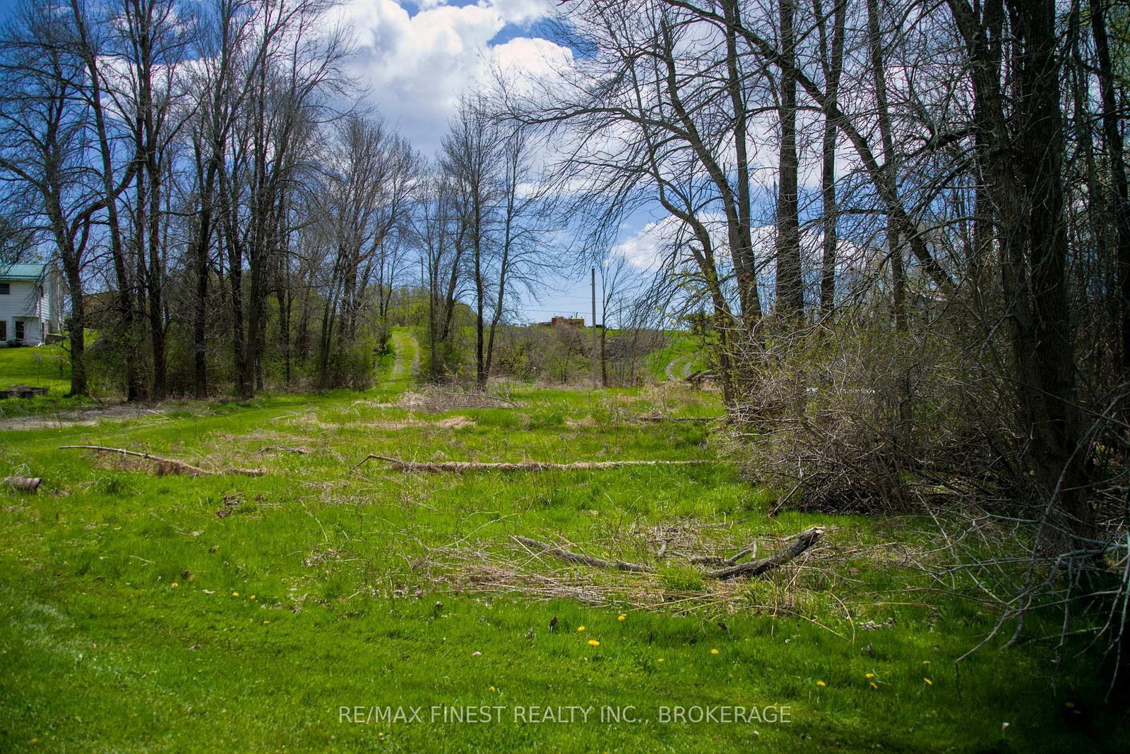 9300 Front Road • Stella, ON photo 16