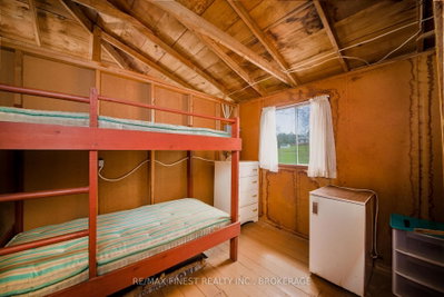 9300 Front Road • Stella, ON photo 8
