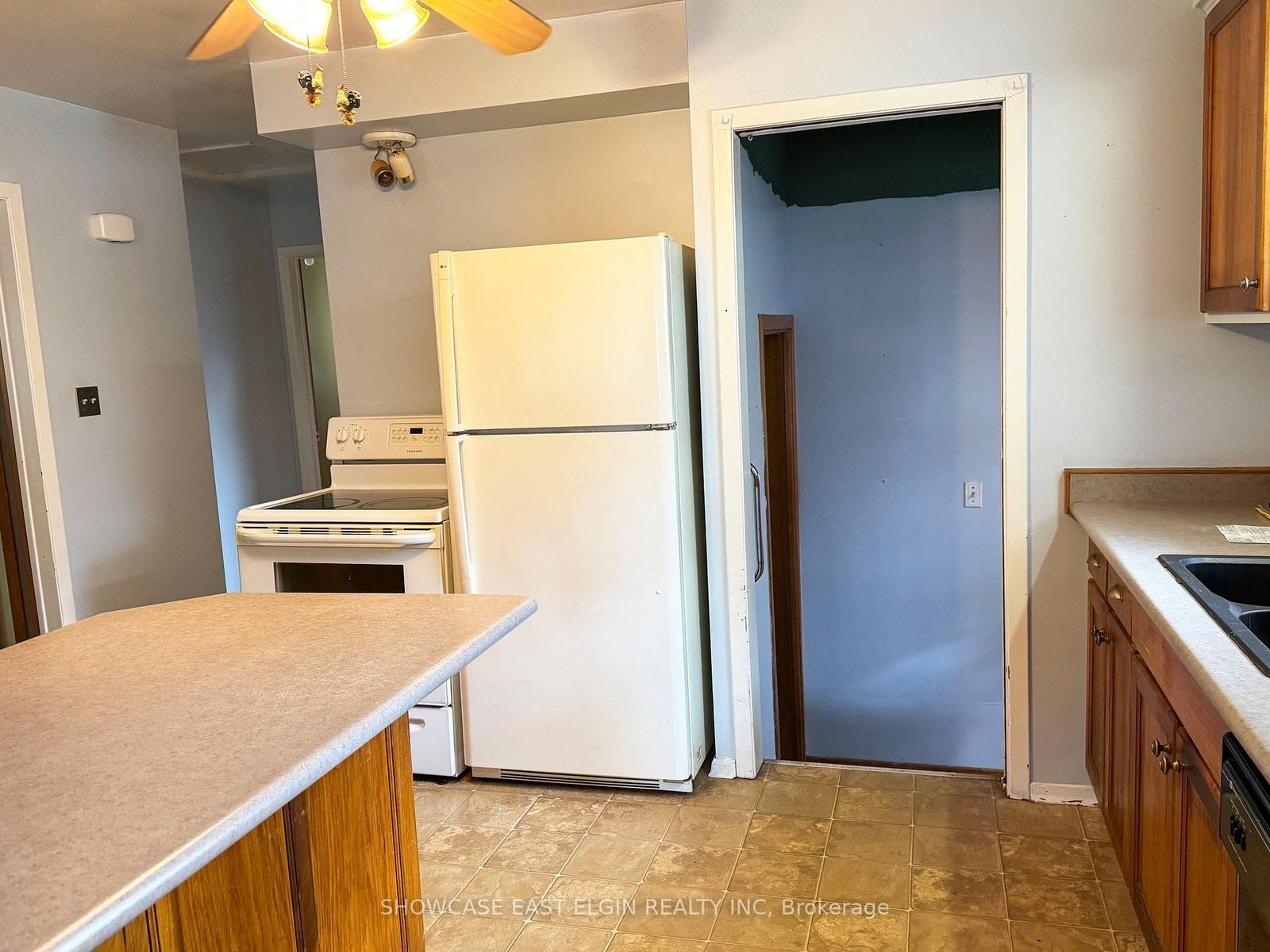 21 Clarence Street, Aylmer — photo 6