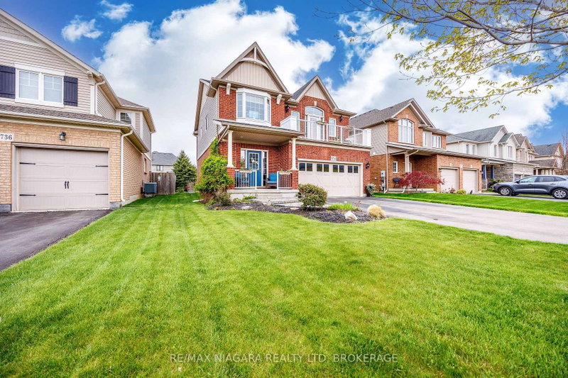 5744 Jake Crescent