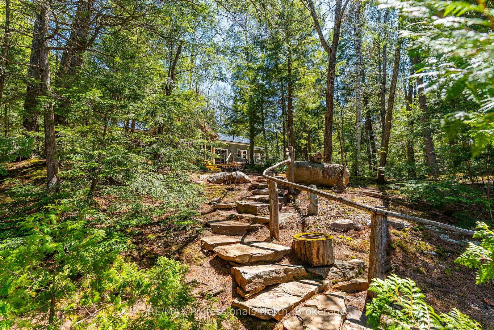 12553 Little Hawk Lake East Shore WAO • Algonquin Highlands, ON photo 37