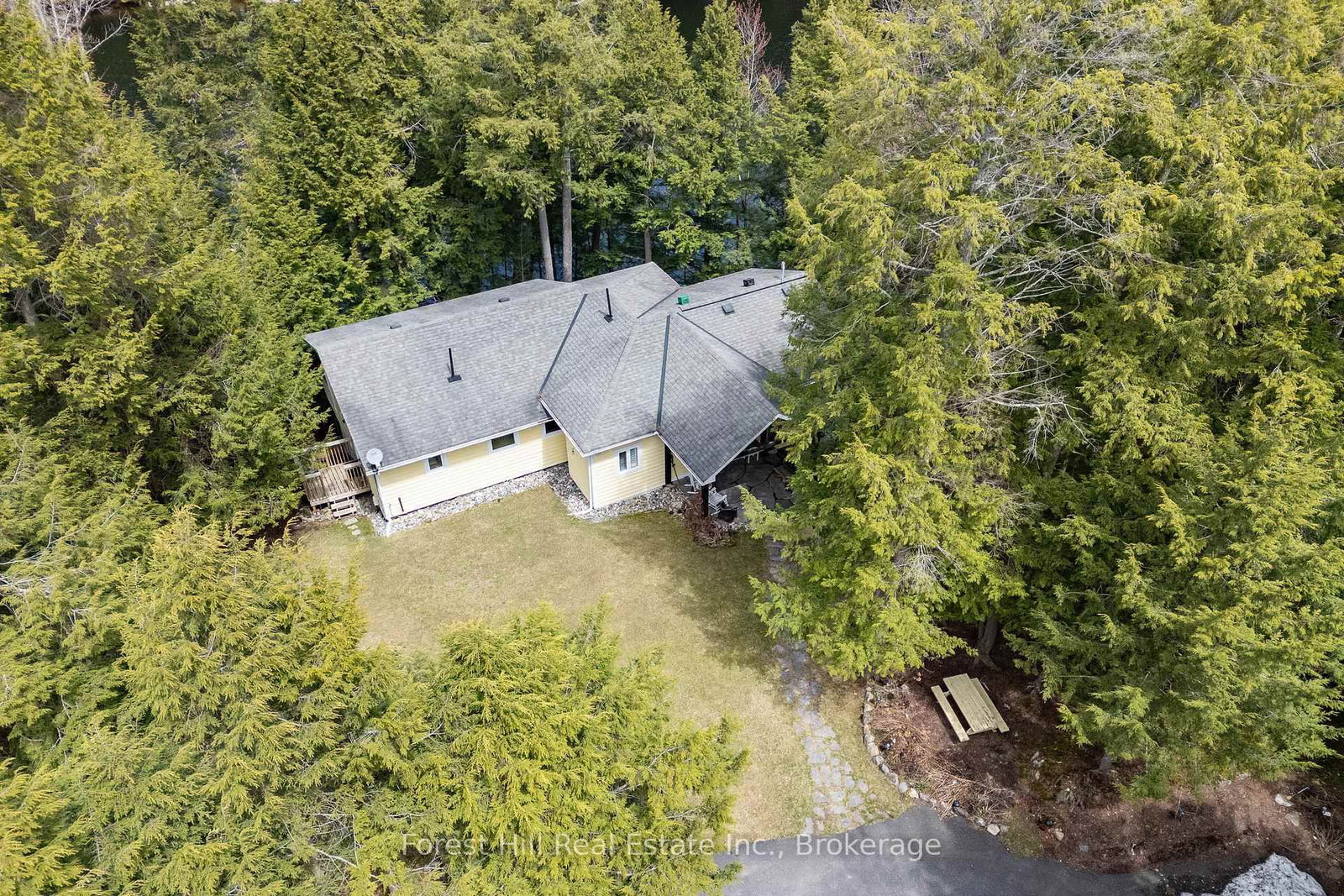 13-1630 Muskoka District Road 38 Road • Muskoka Lakes, ON photo 42