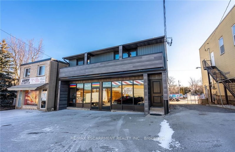 home for lease on 3-4289 Mountain Street