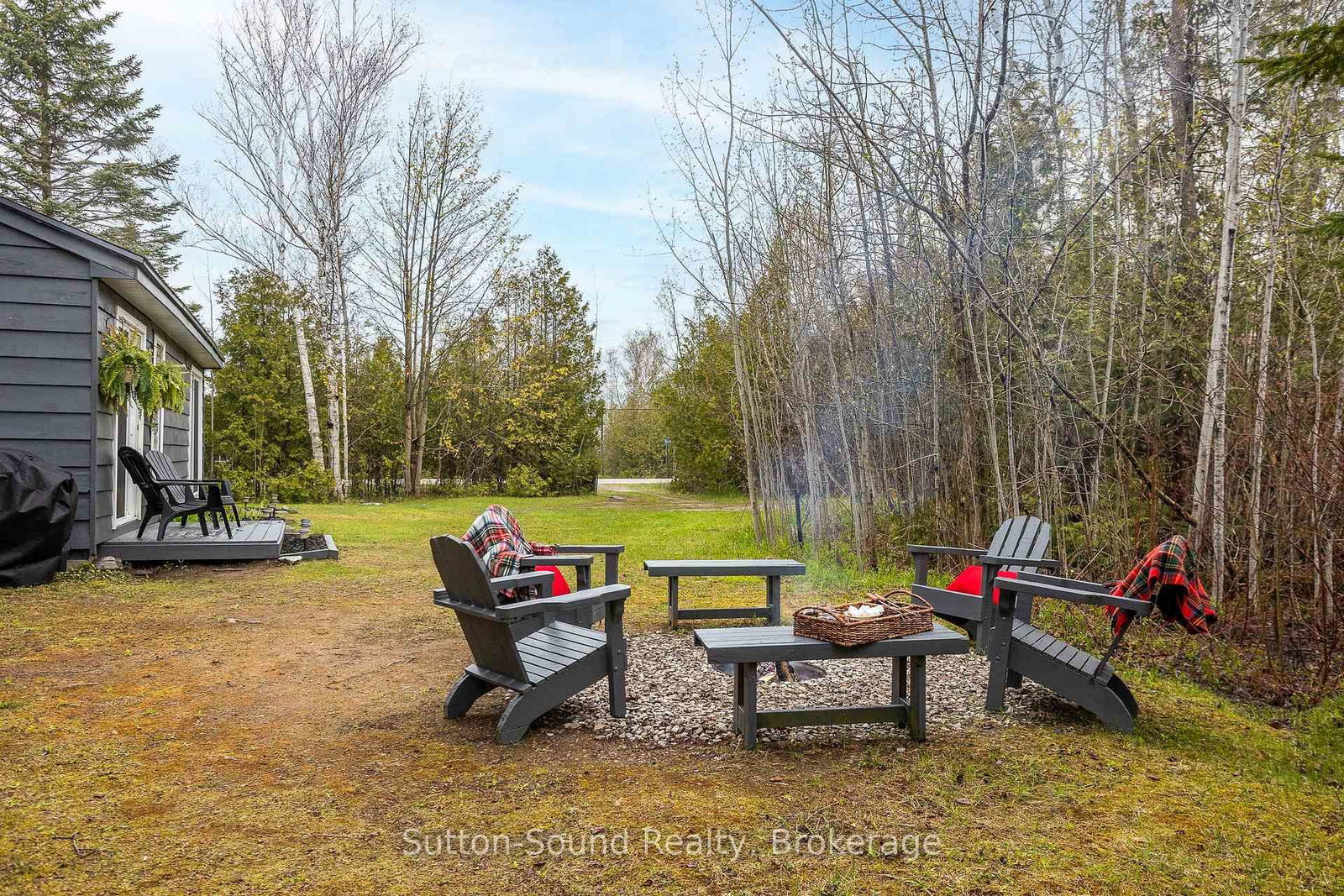 516 Bruce Road 13 Road • Native Leased Lands, ON photo 6