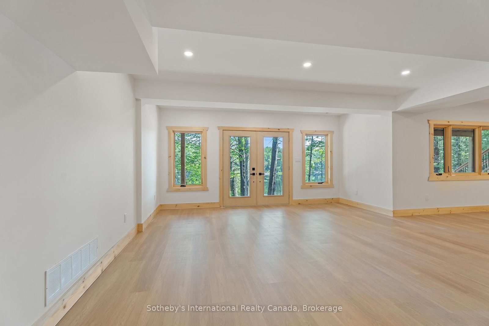 1213 CAMP JACKSON Road • #15 • Muskoka Lakes, ON photo 36