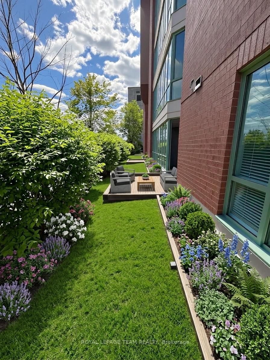 550 S Cambridge Street • #102 • Ottawa, ON photo 29