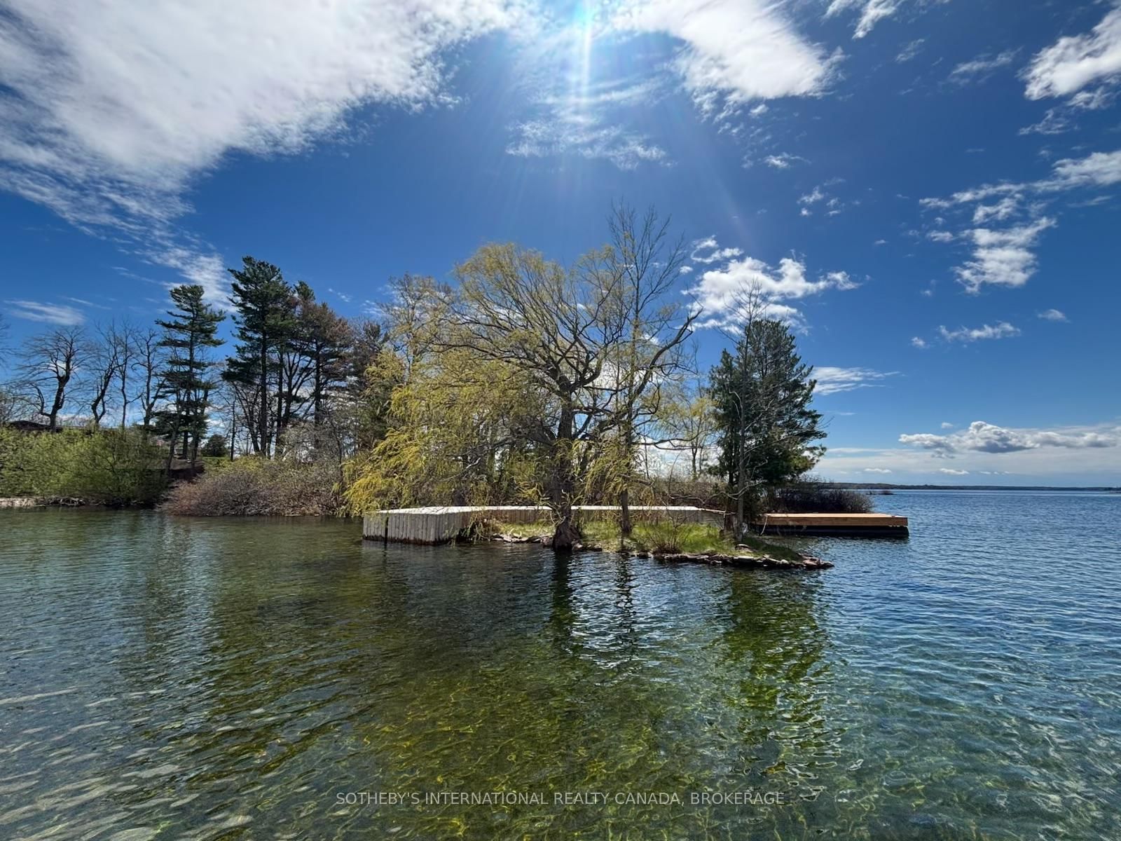 Island 17A Island • Front of Leeds & Seeleys Bay, ON photo 7
