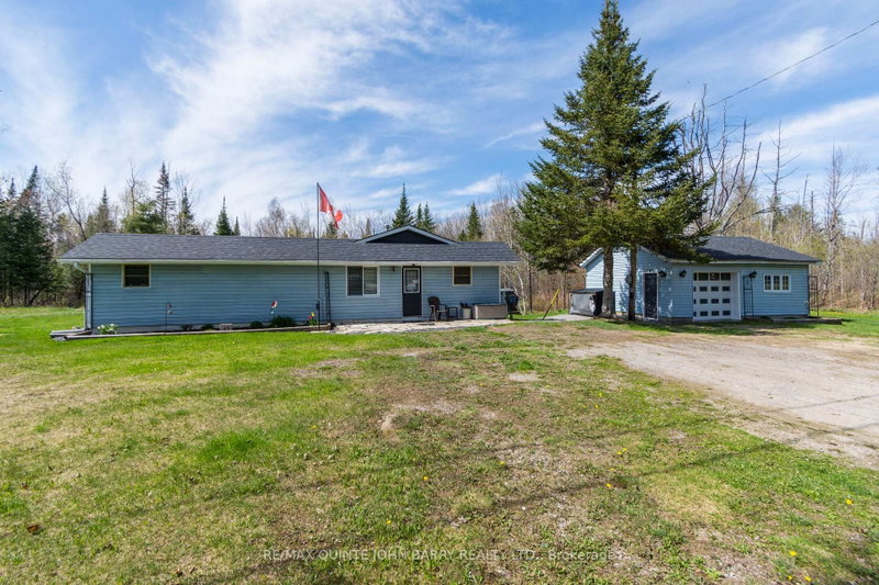 home for sale on 43 Stoney Settlement Road