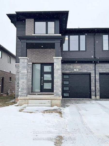 home for lease on 74 ACACIA Road
